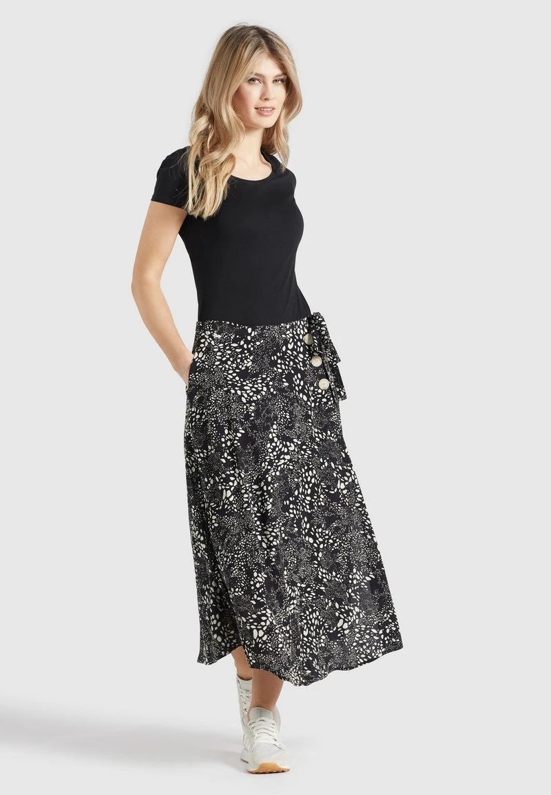 HEPKE - Falda acampanada - schwarz-weiß gemustert Khujo HEPKE - Falda Acampanada - Schwarz-weiß Gemustert, Mujer -Ofertas KHUJO Tienda 0d803e8c1bca41ebab484043a7cf9ab8