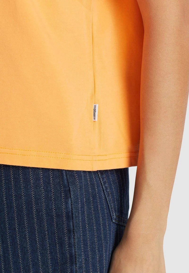 REAGAN - Camiseta estampada - orange Khujo REAGAN - Camiseta Estampada - Orange, Mujer -Ofertas KHUJO Tienda 0f7c9e695eae482eb2789d84b08a9a13