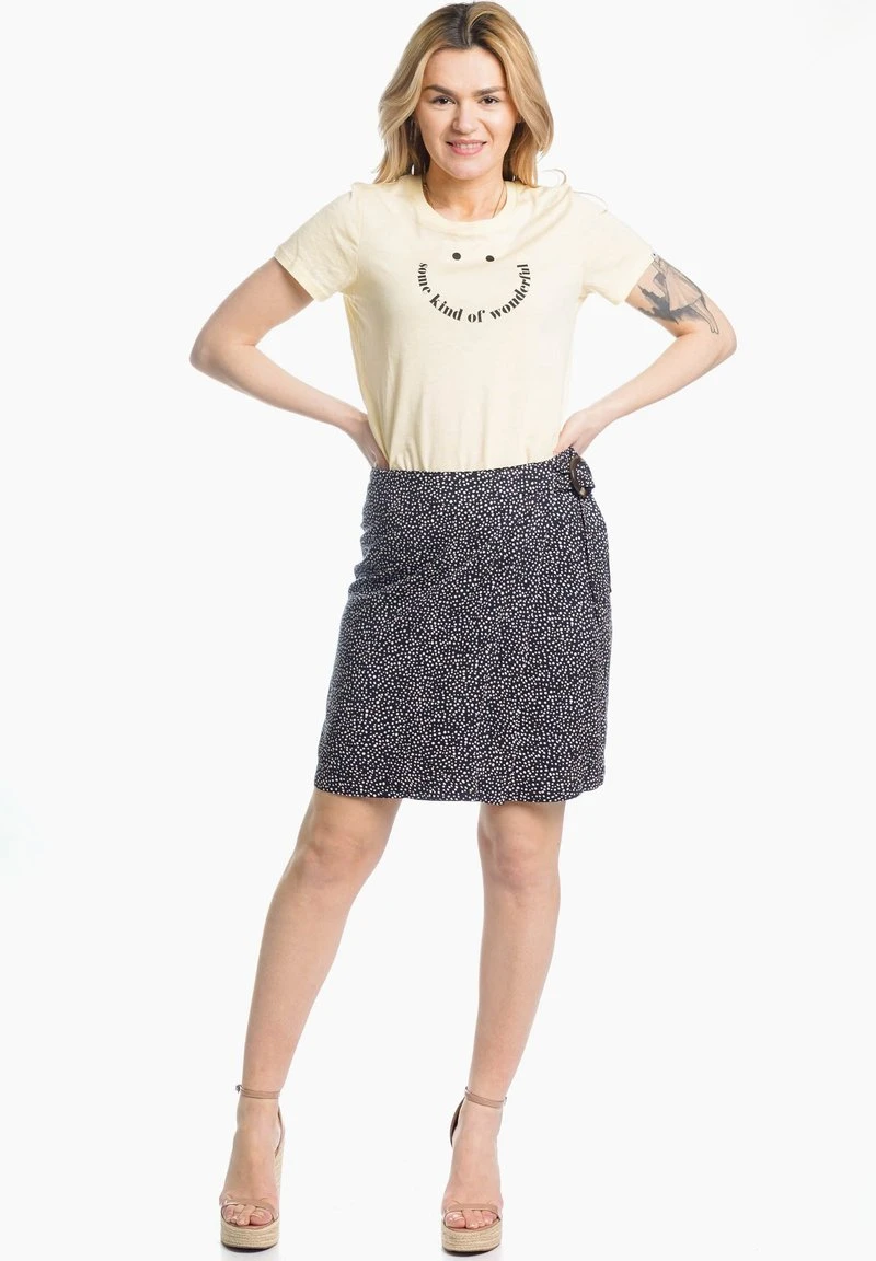 ARMATA FLOA-DO - Falda cruzada - black Khujo ARMATA FLOA-DO - Falda Cruzada - Black, Mujer -Ofertas KHUJO Tienda 4cdc84a6b6fd4f55aff79259d544d9cd