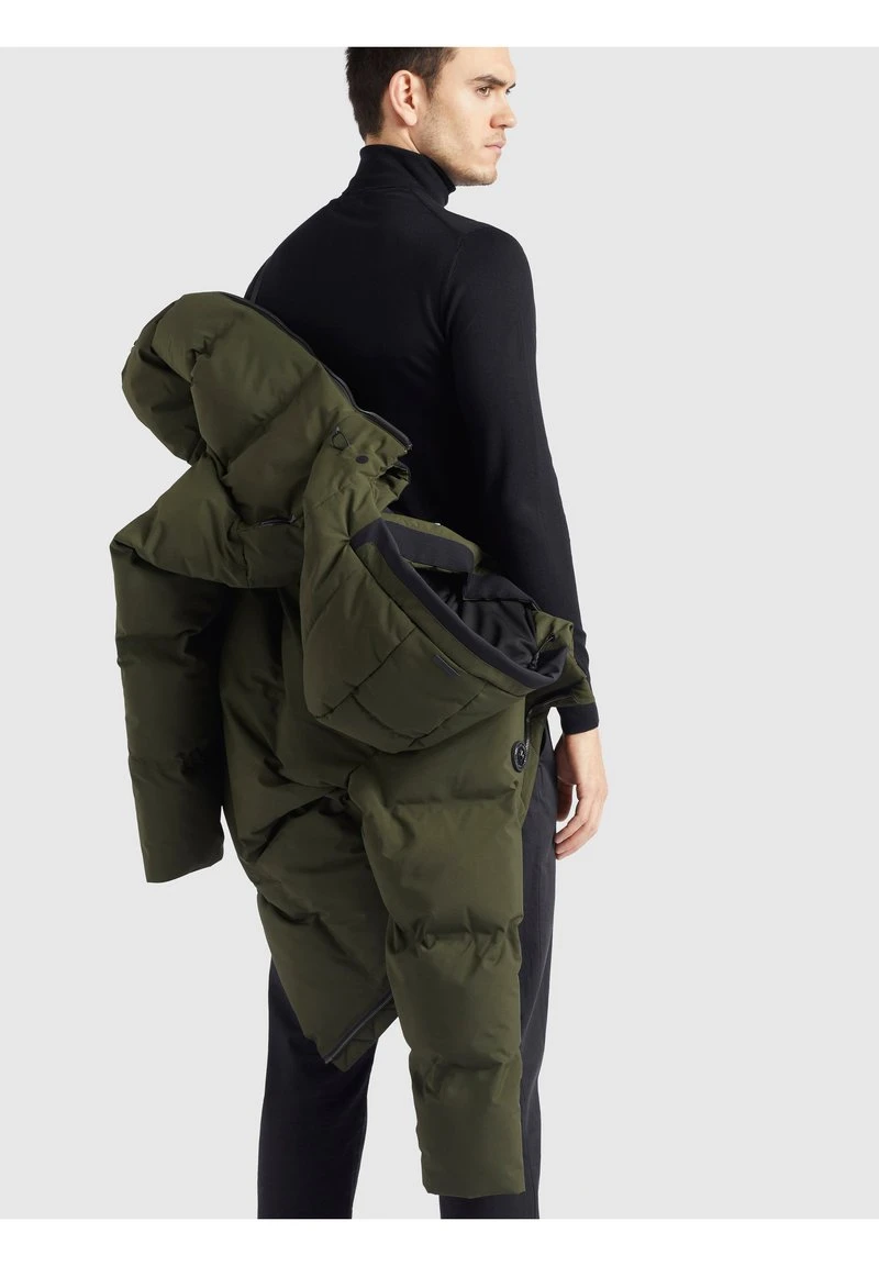 RODNEY - Chaqueta de invierno - dunkeloliv Khujo RODNEY - Chaqueta De Invierno - Dunkeloliv, Hombre -Ofertas KHUJO Tienda 59fe72fd77f94d5bbd9a11eb4954d841