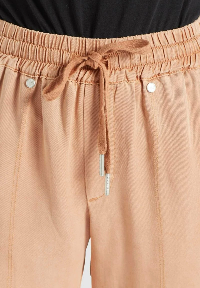 MARIZA - Pantalones deportivos - aprikot gewaschen Khujo MARIZA - Pantalones Deportivos - Aprikot Gewaschen, Mujer -Ofertas KHUJO Tienda 797e3d07f3d4424ab85619c540afd200
