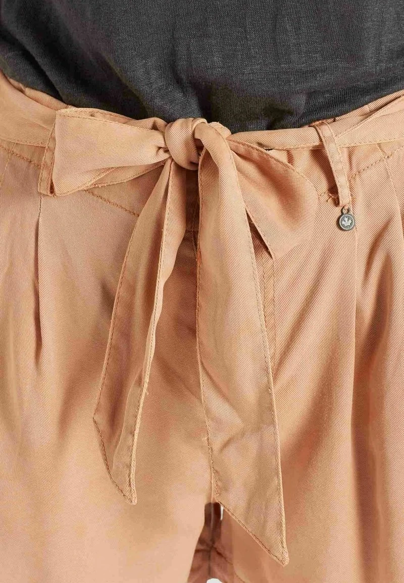 INDIRA - Shorts - aprikot gewaschen Khujo INDIRA - Shorts - Aprikot Gewaschen, Mujer -Ofertas KHUJO Tienda 7ad75c9f47f84fff9fa4f376ee8cd30d