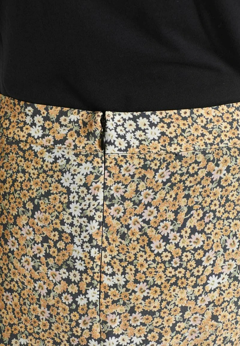 UNDINE - Falda acampanada - mehrfarbig geblümt Khujo UNDINE - Falda Acampanada - Mehrfarbig Geblümt, Mujer -Ofertas KHUJO Tienda 7c38b3db780247689a5d38627636c9bc