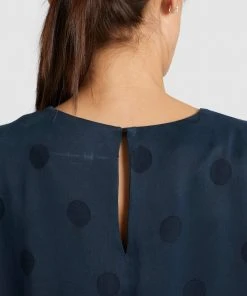 Khujo MALVINA - Blusa - Dark Blue, Mujer 6 Khujo MALVINA - Blusa - Dark Blue, Mujer -Ofertas KHUJO Tienda 7f979568c28f42f788c9d59038b88a95