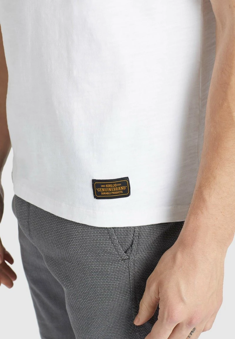 Khujo DESTIN SOLID - Camiseta Básica - Weiß, Hombre 6 Khujo DESTIN SOLID - Camiseta Básica - Weiß, Hombre - Imagen 6