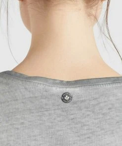 Khujo PERGOLA - Camiseta Básica - Grau, Mujer 3 Khujo PERGOLA - Camiseta Básica - Grau, Mujer -Ofertas KHUJO Tienda 9f0367fd67794bcea832f3466a8f06bf