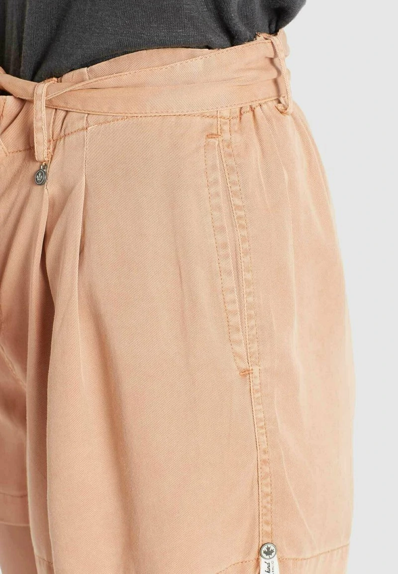 INDIRA - Shorts - aprikot gewaschen Khujo INDIRA - Shorts - Aprikot Gewaschen, Mujer -Ofertas KHUJO Tienda ab3914a07777435f836dd0e07a001a75