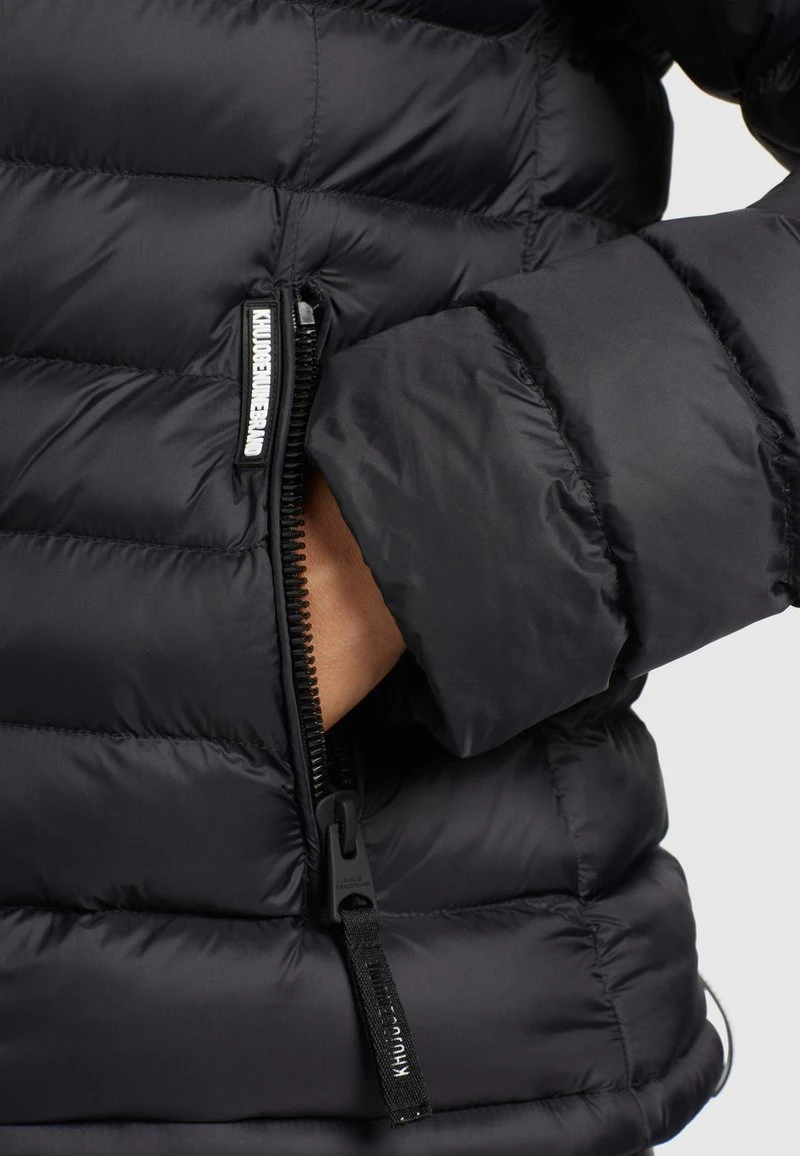 LOVINA2 SHINE - Chaqueta fina - schwarz Khujo LOVINA2 SHINE - Chaqueta Fina - Schwarz, Mujer -Ofertas KHUJO Tienda d48f3ab20c2c483fb80ef0d6172a659e