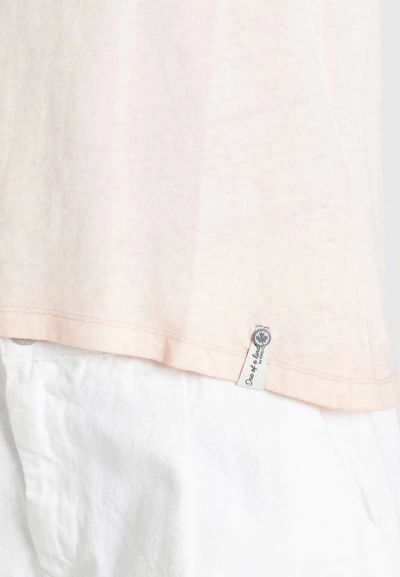 MATAMA - Camiseta estampada - apricot Khujo MATAMA - Camiseta Estampada - Apricot, Mujer -Ofertas KHUJO Tienda ff7b73c7c6ce4bce9ed645d57205d560